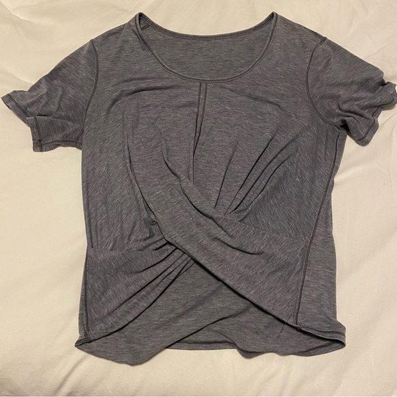 Lululemon Do the Daily Short Sleeved Tee 6 - Picture 2 of 3